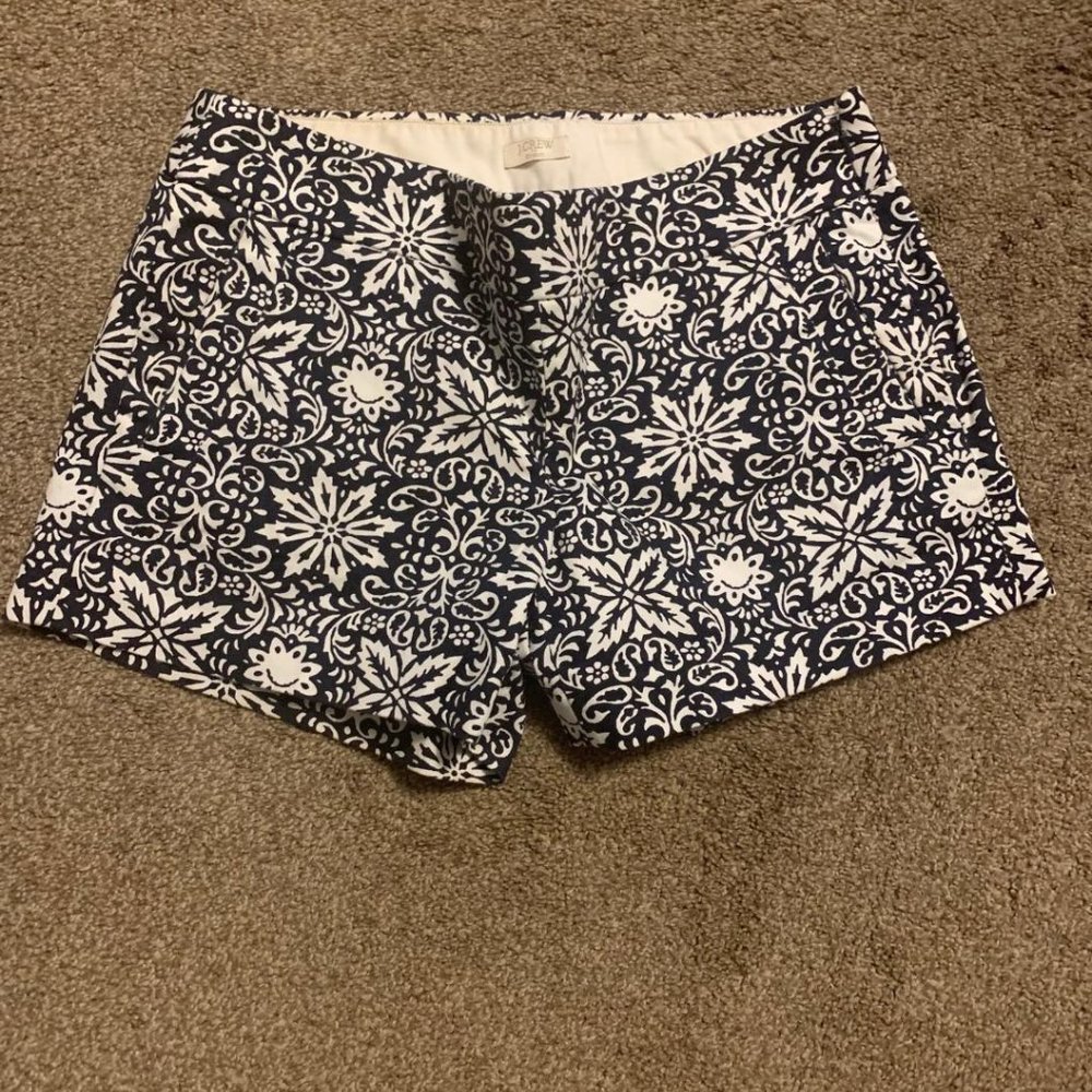 J Crew Stretch Shorts Black and White Floral Print